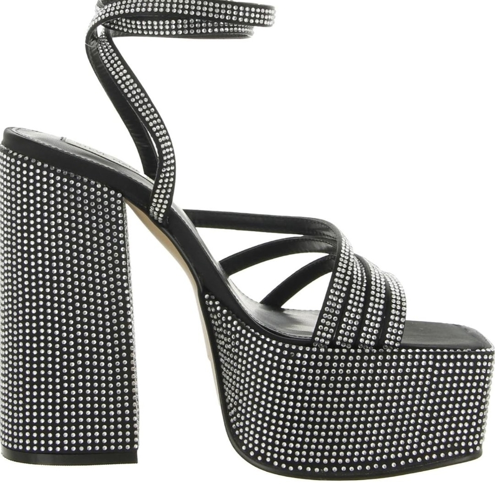 Elegant Black Platform Heels